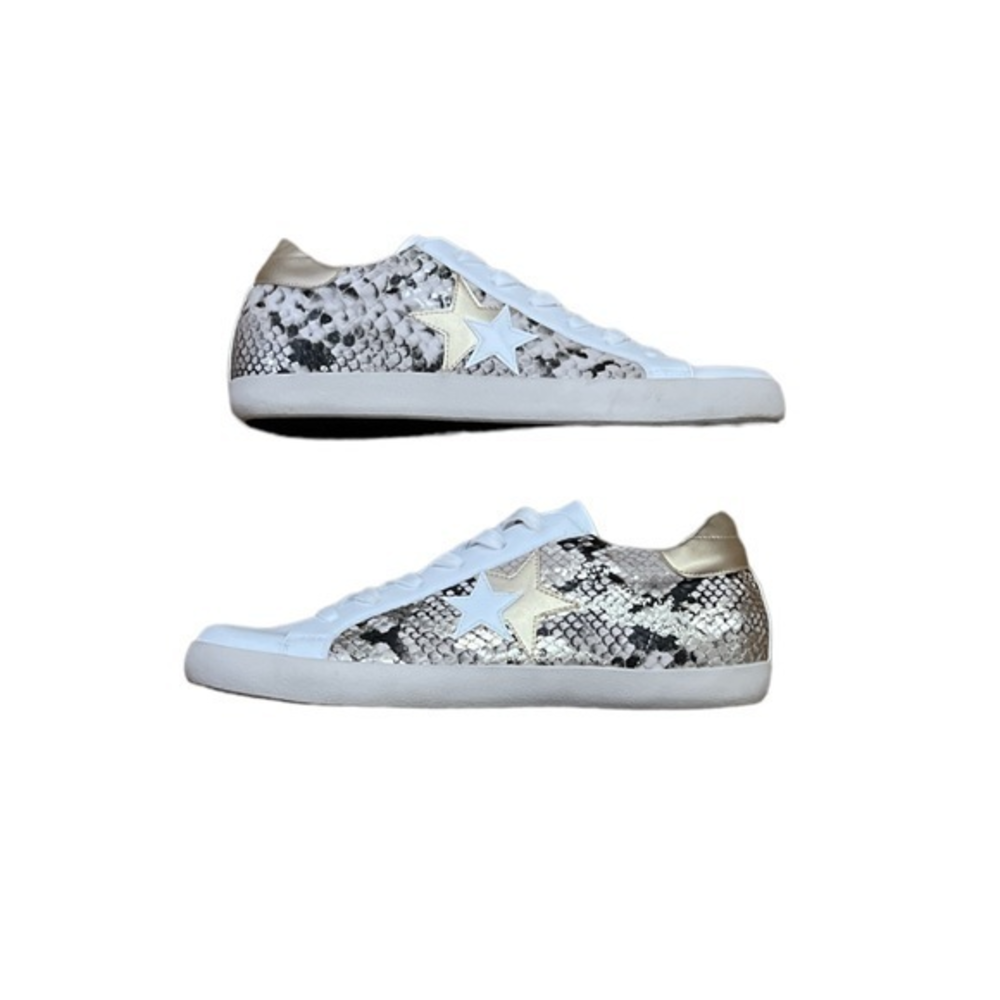 JustFab Women's Zaylee‎ Sneaker Gold Snake Sneaker Size 10